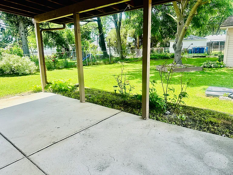 26373 Curie Ave — Photo 28