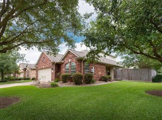 1301 Modena Dr, Pearland, TX 77581