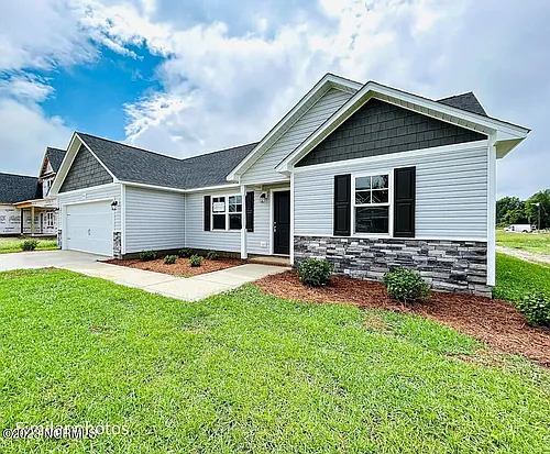 707 Alpha Ct Photo 1