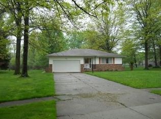 2949 Lydia Dr, Broadview Heights, OH 44147
