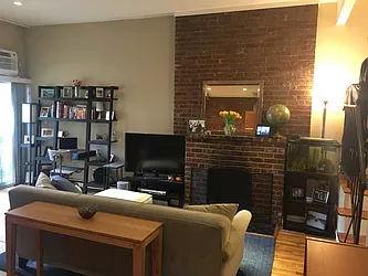 Rented by Level Group