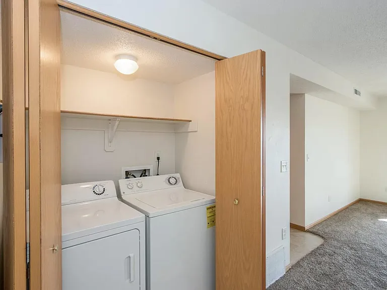 2876 Coral Ct — Photo 14