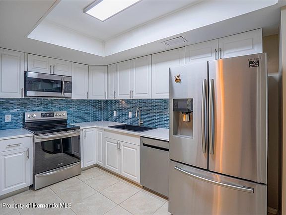 4th image of 7100 Sunshine Skyway Ln S APT 201