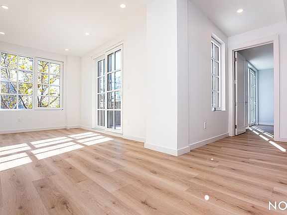 3rd image of 68 Gold St #5C