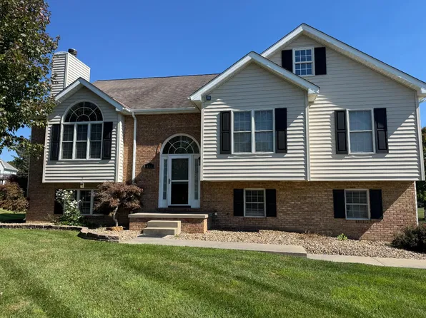 410 Leah Dr, Princeton, WV 24740