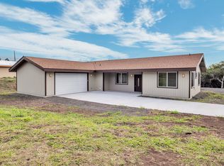 94-1679 Kaulua Cir, Naalehu, HI 96772