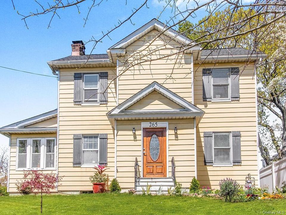 1st image of 263 Roberts Ave