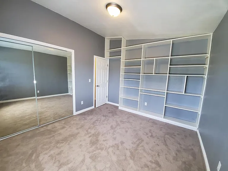 1910 E 72nd Ave #2 — Photo 5