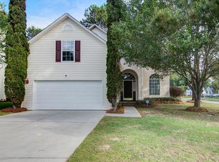 100 Maplewood Ct, Goose Creek, SC 29445
