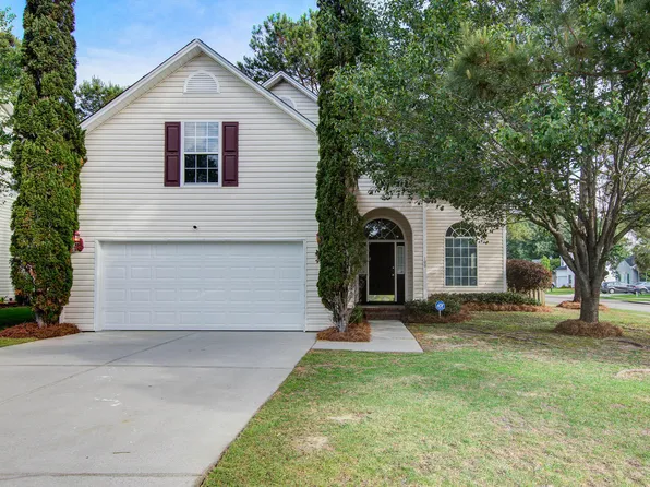 100 Maplewood Ct, Goose Creek, SC 29445