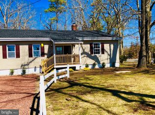 201 N Lakeshore Dr, Browns Mills, NJ 08015