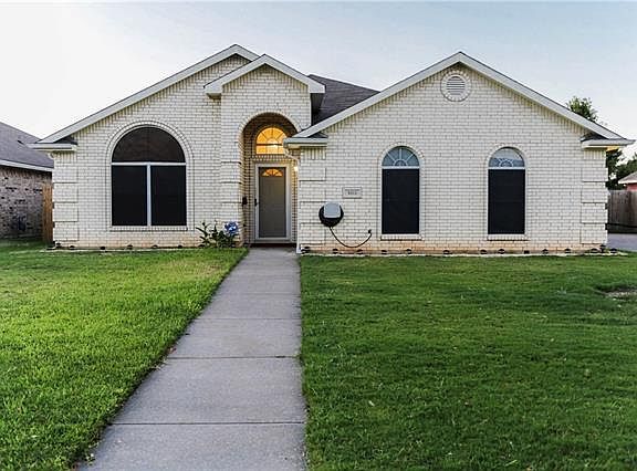 3rd image of 9213 Ivy Way Ct