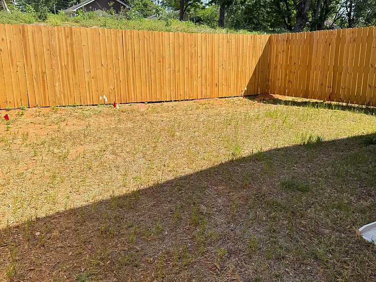 Catawba Ave — Photo 12