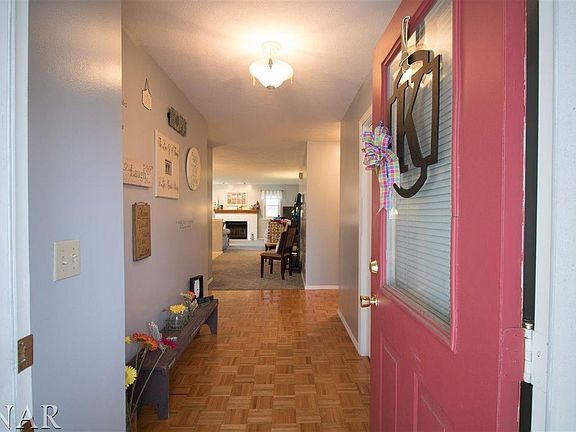 3rd image of 502 Cheshire Dr