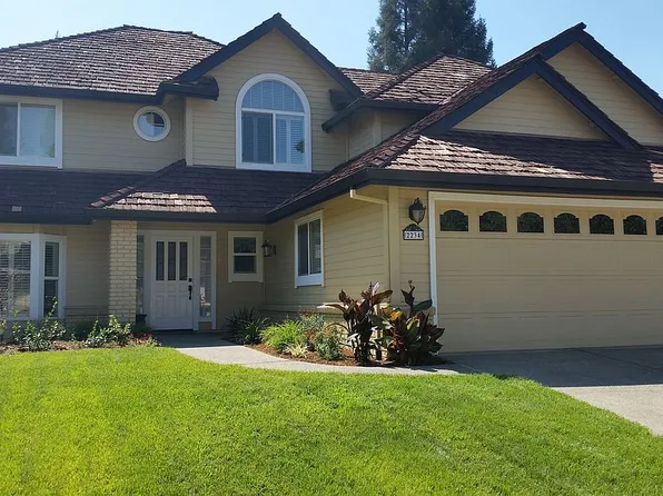 2234 Banbury Cir, Roseville, CA 95661
