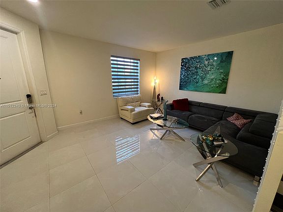 3rd image of 11418 SW 250th St #11418