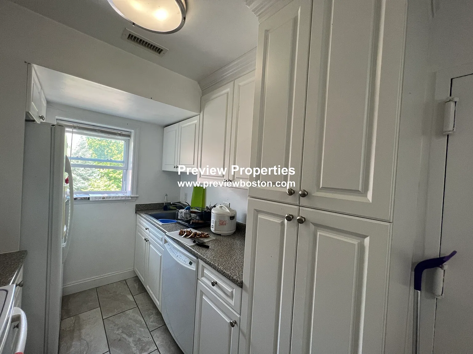 3 bed, 2.0 bath, $2,800 — Photo 3
