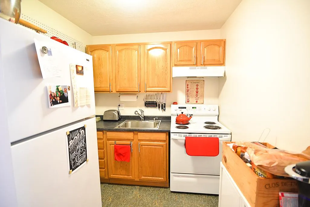 1 bed, 692 sqft, $2,575 — Photo 4
