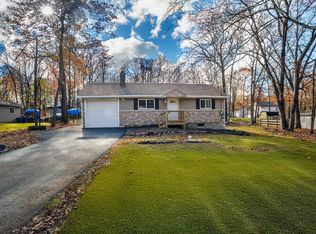 176 Bromley Rd, Henryville, PA 18332