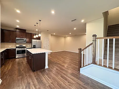 1408 Hopedale Dr — Photo 10