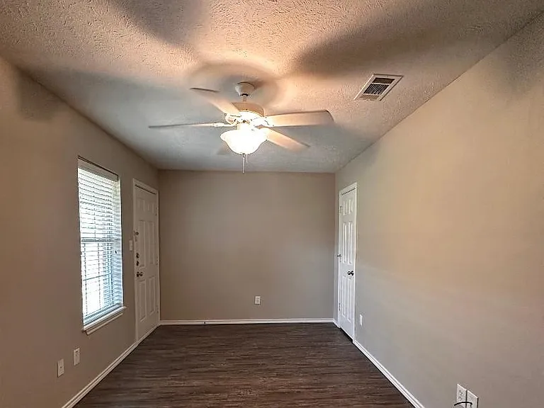 112 S Elm Creek Dr #112 — Photo 5