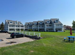 113 Millpoint Dr #113, Spring Lake, MI 49456