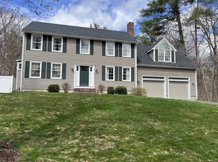 23 Roundtable Rd, North Easton, MA 02356