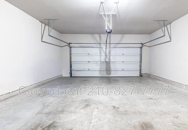 259 Kinsley Way — Photo 32
