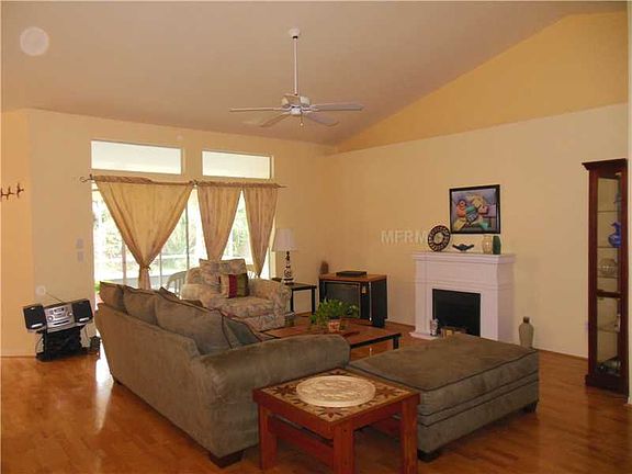 2nd image of 4817 Italy Ave
