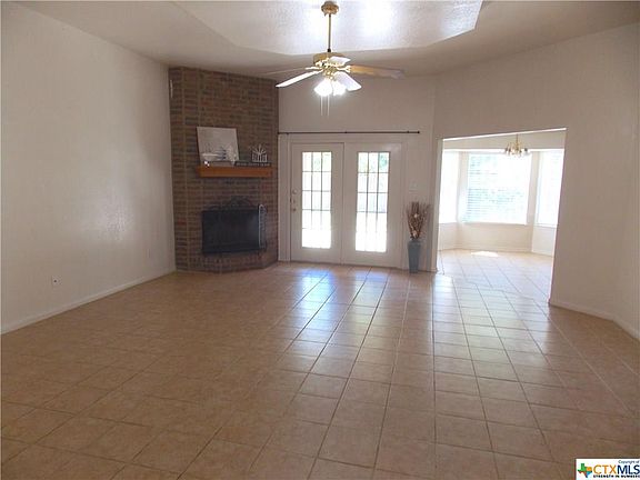 4th image of 4303 Bluestem Ln
