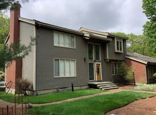 14 Midland Rd, Lynnfield, MA 01940