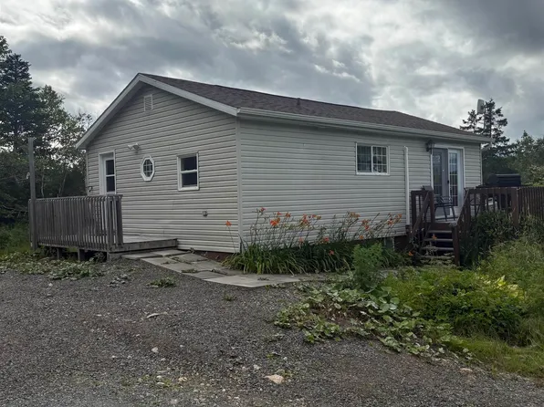 4367 Highway 105, South Haven, NS B1X 1T7