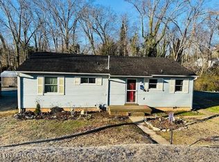 105 Audubon Rd, Oak Ridge, TN 37830