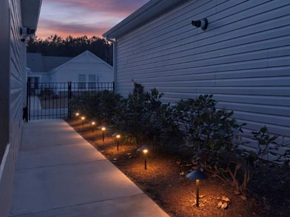 4th image of 4024 - B Taranto Loop #B