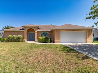 1011 SE 25th Ln, Cape Coral, FL 33904
