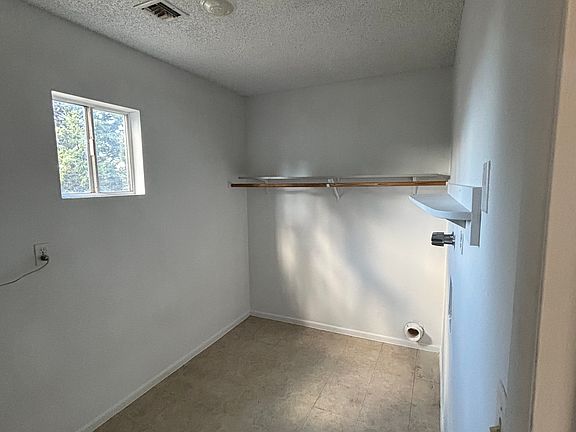 4th image of 3295 N Tower Rd