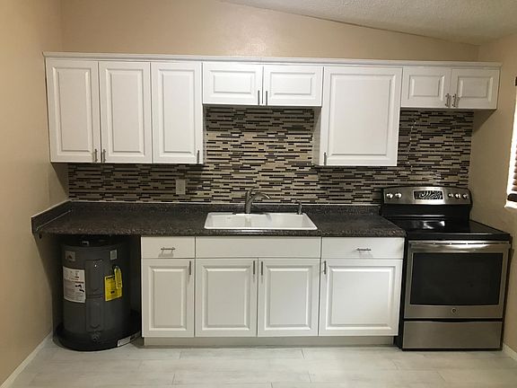 2nd image of 586 Fremont Ave