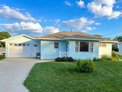 210 Birch St, Audubon, IA, 50025