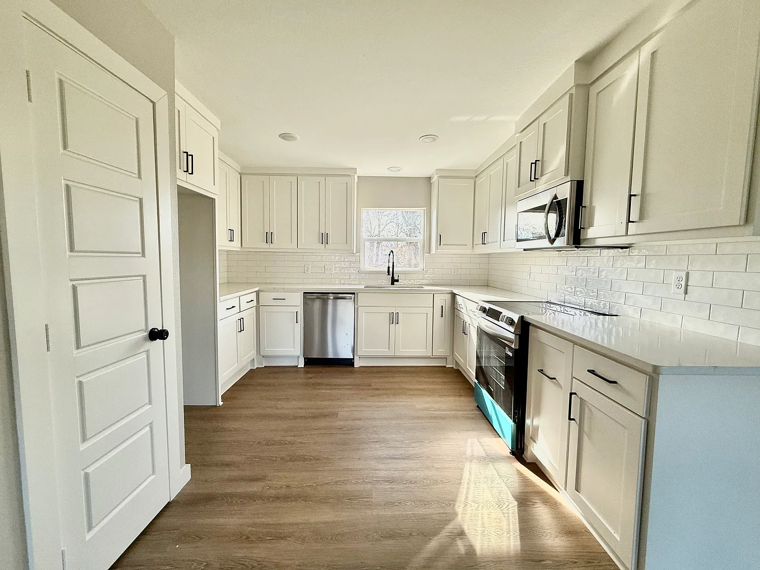 3 bed, 1506 sqft, $1,650 — Photo 4