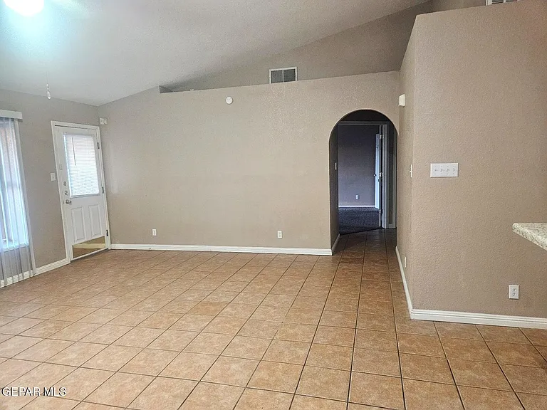 1329 Desierto Rosa Pl — Photo 10