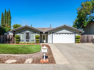 915 Parkgreen Dr, Dixon, CA 95620