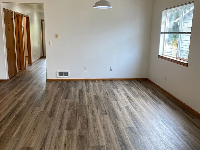 2635 Lyon St SE — Photo 3