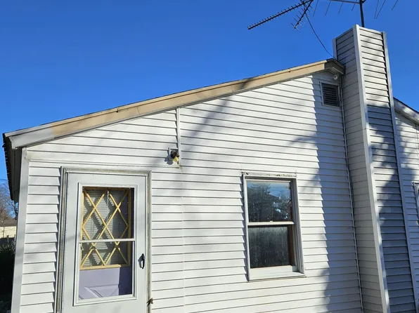317 Russell St, Allegan, MI 49010