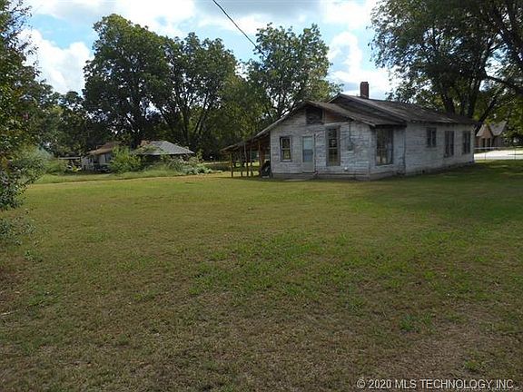 3rd image of 167 W Bolen Ave