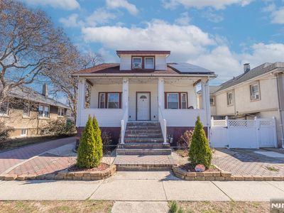 74 Cleveland St, Hackensack, NJ, 07601