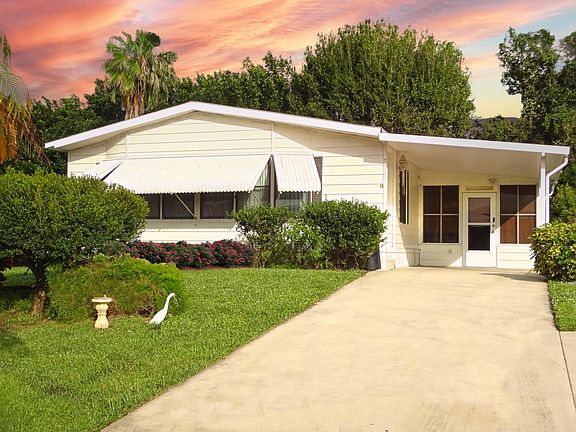 2nd image of 7541 SE Shenandoah Drive