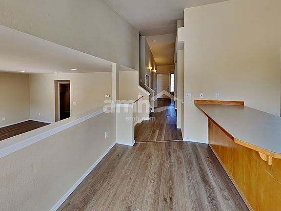 4th image of 19610 15th Avenue Ct E