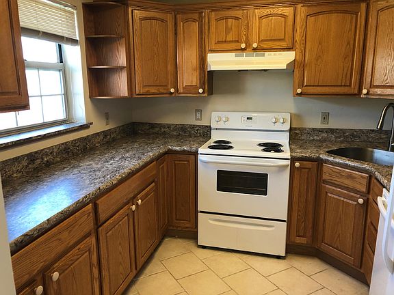 Kitchen with new range