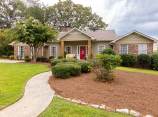 2705 Vestavia Forest Pl, Vestavia Hills, AL 35216