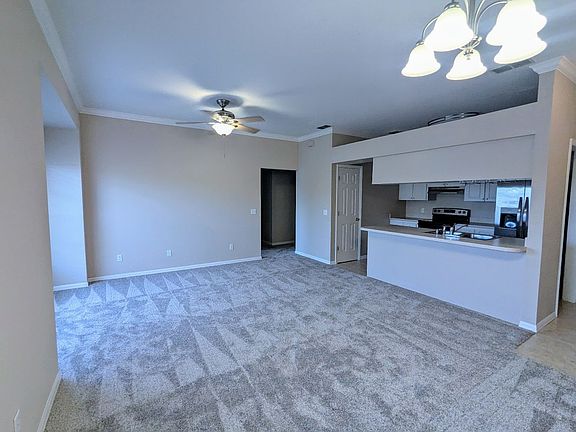 4th image of 1105 Eagle Pond Dr
